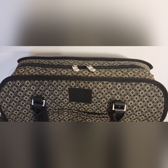 Joy Mangano Weekender Carry All Bag - Picture 4 of 12